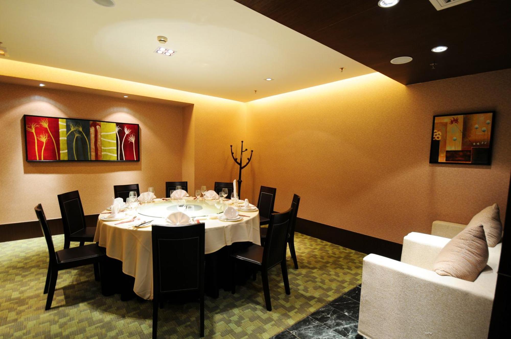 Days Inn Guangzhou Exterior photo